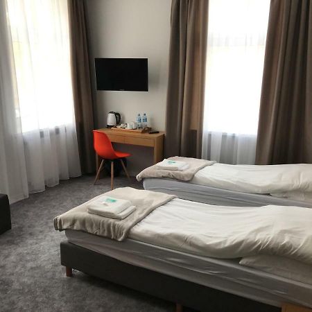 7 Rooms Mtp ポズナン エクステリア 写真
